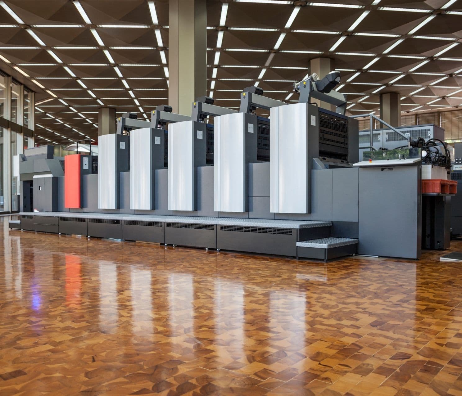 Commercial printing floor with offset presses